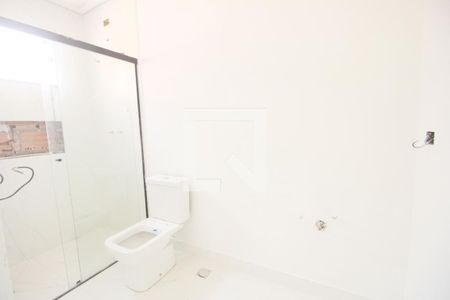 Casa à venda com 377m², 4 quartos e 5 vagasSuíte Quarto 2