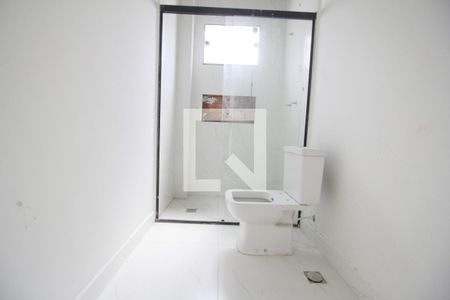 Casa à venda com 377m², 4 quartos e 5 vagasSuíte Quarto 4