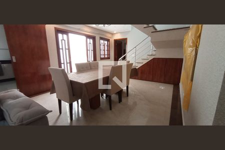 Sala de Jantar e Sala de estar de casa para alugar com 3 quartos, 242m² em Matriz, Mauá