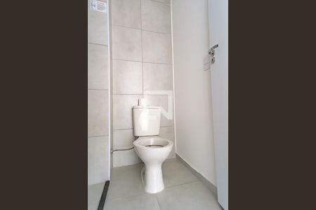 Apartamento para alugar com 39m², 2 quartos e sem vagaBanheiro