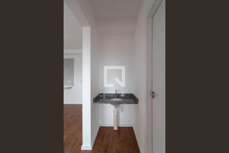 Apartamento para alugar com 39m², 2 quartos e sem vaga Apartamento para alugar com 39m², 2 quartos e sem vagaBanheiro