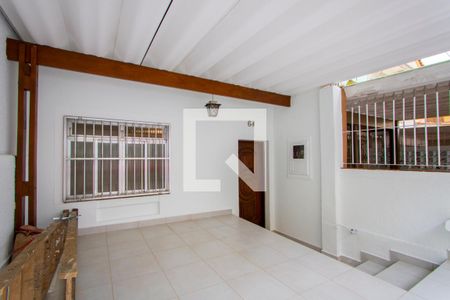Casa para alugar com 120m², 2 quartos e 1 vaga Casa para alugar com 120m², 2 quartos e 1 vagaGaragem