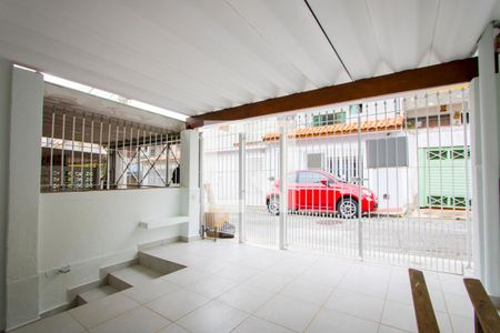 Casa para alugar com 120m², 2 quartos e 1 vaga Casa para alugar com 120m², 2 quartos e 1 vagaGaragem
