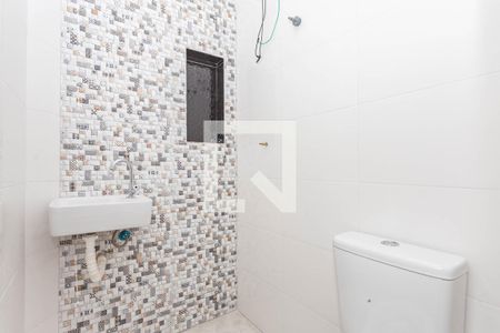 Banheiro de kitnet/studio para alugar com 1 quarto, 31m² em Vila Marte, São Paulo