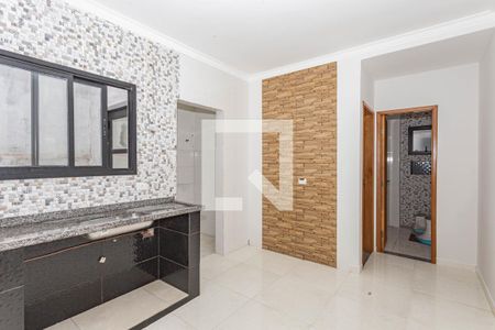 Cozinha de apartamento para alugar com 1 quarto, 40m² em Vila Marte, São Paulo
