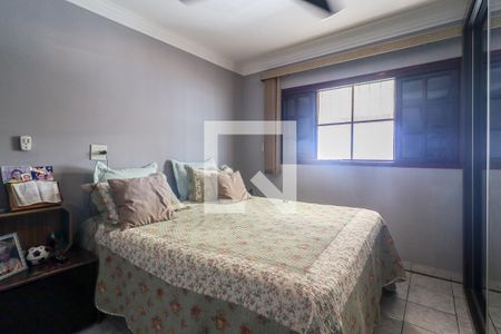 Casa à venda com 126m², 3 quartos e 3 vagasQuarto 2