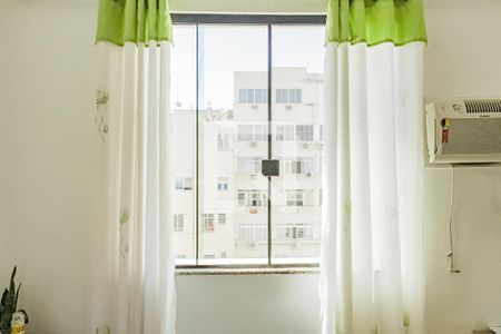 Quarto  de apartamento à venda com 1 quarto, 44m² em Copacabana, Rio de Janeiro