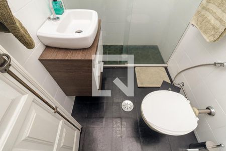 Apartamento à venda com 70m², 2 quartos e 1 vaga Apartamento à venda com 70m², 2 quartos e 1 vagaBanheiro