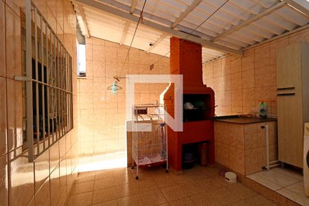 Casa à venda com 162m², 3 quartos e 2 vagasÁrea de Serviço