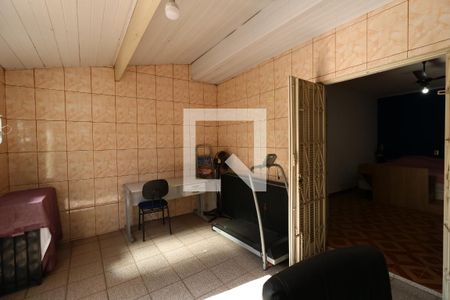 Casa à venda com 162m², 3 quartos e 2 vagasEscritório