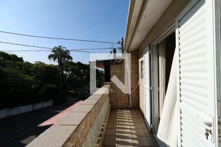 Casa à venda com 162m², 3 quartos e 2 vagasSacada