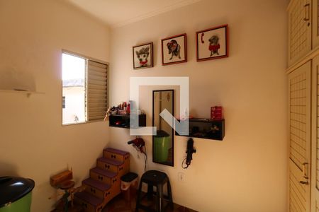 Casa à venda com 162m², 3 quartos e 2 vagasQuarto 2