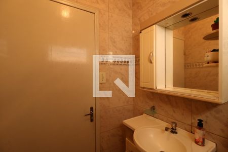 Casa à venda com 162m², 3 quartos e 2 vagasBanheiro 2