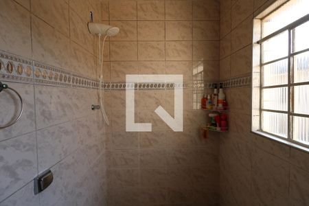 Casa à venda com 162m², 3 quartos e 2 vagasBanheiro 1