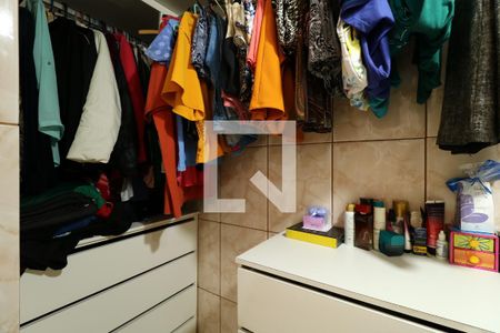 Casa à venda com 162m², 3 quartos e 2 vagasCloset do Quarto 3