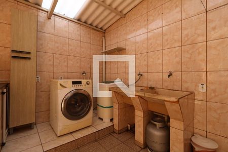 Casa à venda com 162m², 3 quartos e 2 vagasÁrea de Serviço