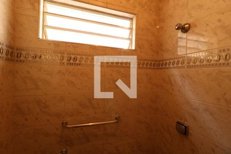 Casa à venda com 162m², 3 quartos e 2 vagasBanheiro 2