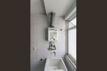 Apartamento à venda com 95m², 2 quartos e 1 vagaCozinha e Área de Serviço