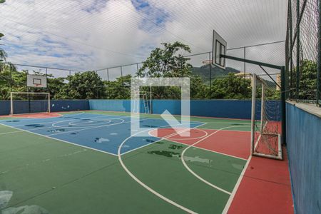 Apartamento à venda com 95m², 2 quartos e 1 vagaÁrea comum