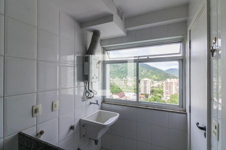Apartamento à venda com 95m², 2 quartos e 1 vagaCozinha e Área de Serviço