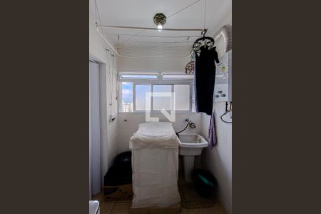 Apartamento à venda com 69m², 2 quartos e 1 vagaÁrea de Serviço