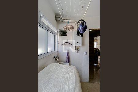 Apartamento à venda com 69m², 2 quartos e 1 vagaÁrea de Serviço