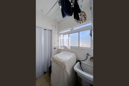 Apartamento à venda com 69m², 2 quartos e 1 vagaÁrea de Serviço