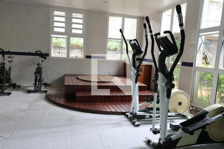 Apartamento à venda com 76m², 2 quartos e 2 vagasÁrea comum - Academia