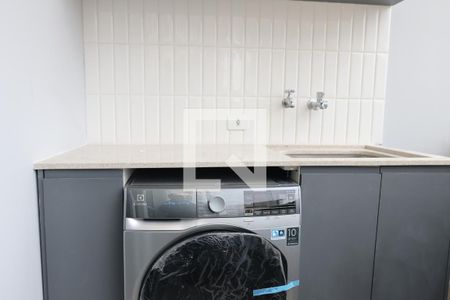 Apartamento à venda com 76m², 2 quartos e 2 vagasLavanderia