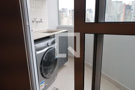 Apartamento à venda com 76m², 2 quartos e 2 vagasLavanderia