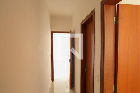 Corredor de apartamento à venda com 2 quartos, 66m² em Santa Cruz, Belo Horizonte