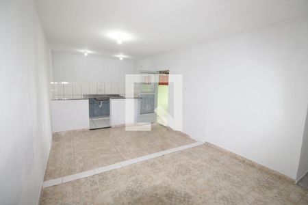 Sala de casa à venda com 2 quartos, 60m² em Irajá, Rio de Janeiro