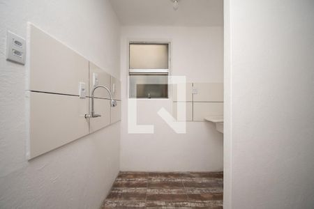 cozinha/lavanderia de apartamento à venda com 2 quartos, 43m² em São João Batista, São Leopoldo