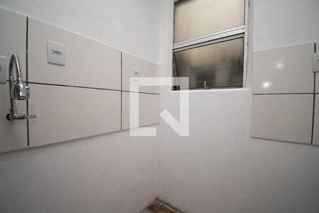 cozinha de apartamento para alugar com 2 quartos, 43m² em São João Batista, São Leopoldo