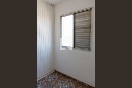 Quarto 1 de apartamento para alugar com 2 quartos, 55m² em Km 18, Osasco