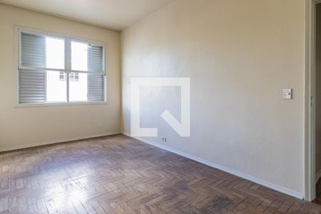 Dormitório de apartamento para alugar com 2 quartos, 70m² em São Geraldo, Porto Alegre