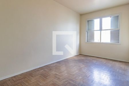 Dormitório de apartamento para alugar com 2 quartos, 70m² em São Geraldo, Porto Alegre