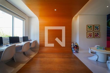 Apartamento à venda com 62m², 2 quartos e 1 vaga Apartamento à venda com 62m², 2 quartos e 1 vagaÁrea comum - Brinquedoteca