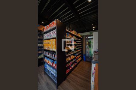 Apartamento à venda com 62m², 2 quartos e 1 vaga Apartamento à venda com 62m², 2 quartos e 1 vagaÁrea comum - Mercadinho