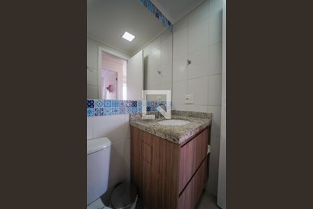 Apartamento à venda com 62m², 2 quartos e 1 vaga Apartamento à venda com 62m², 2 quartos e 1 vagaBanheiro