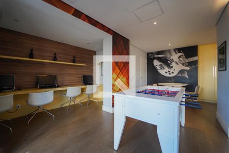 Apartamento à venda com 62m², 2 quartos e 1 vaga Apartamento à venda com 62m², 2 quartos e 1 vagaÁrea comum - Sala de jogos