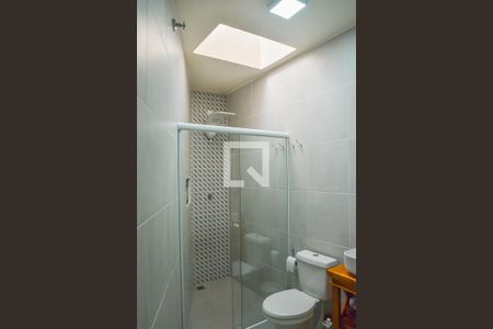 Casa à venda com 400m², 5 quartos e 4 vagasBanheiro 2