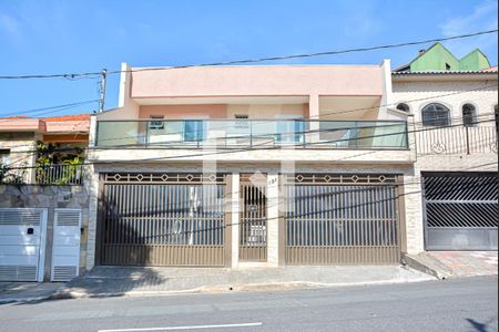 Casa à venda com 400m², 5 quartos e 4 vagasFachada