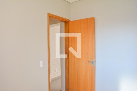 Casa à venda com 400m², 5 quartos e 4 vagasQuarto 2