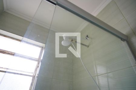 Banheiro de apartamento para alugar com 1 quarto, 47m² em Vila Ipiranga, Porto Alegre