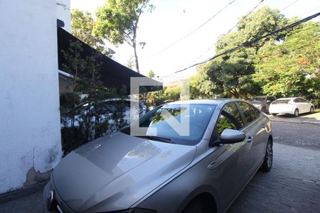 Casa de condomínio para alugar com 250m², 4 quartos e 1 vaga Casa de condomínio para alugar com 250m², 4 quartos e 1 vagaGaragem