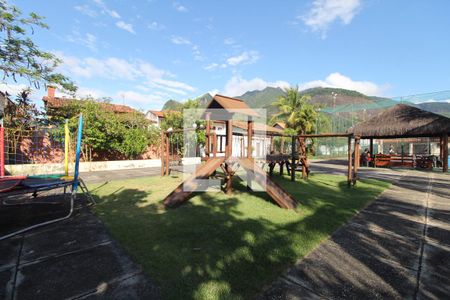 Casa de condomínio para alugar com 250m², 4 quartos e 1 vaga Casa de condomínio para alugar com 250m², 4 quartos e 1 vagaÁrea comum - Playground