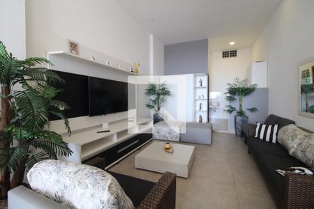 Casa de condomínio para alugar com 250m², 4 quartos e 1 vaga Casa de condomínio para alugar com 250m², 4 quartos e 1 vagaEspaço Gourmet