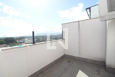 Casa de condomínio para alugar com 250m², 4 quartos e 1 vaga Casa de condomínio para alugar com 250m², 4 quartos e 1 vagaSuíte 2