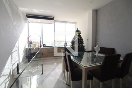 Sala de casa de condomínio para alugar com 4 quartos, 250m² em Anil, Rio de Janeiro